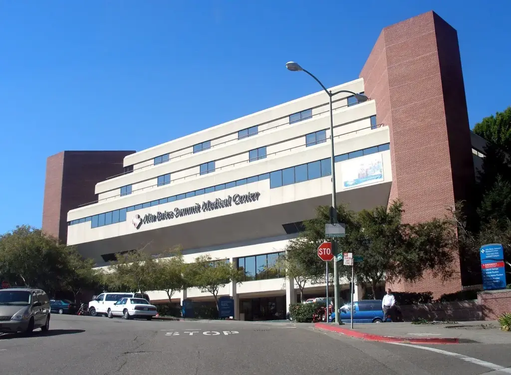 Leading the Way in Healthcare: Exploring Sutter Alta Bates Summit Medical Center in Pill Hill, CA